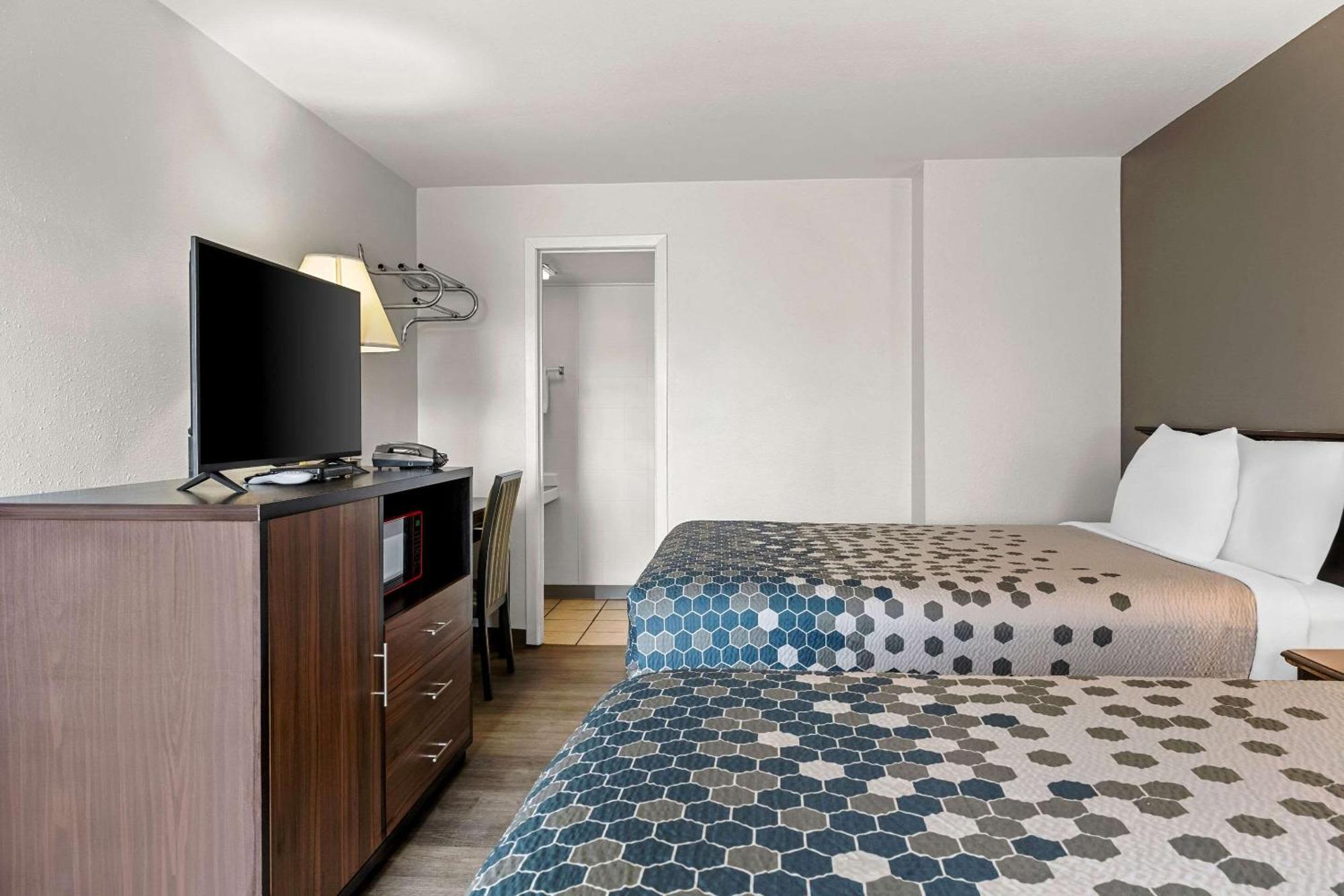 Rodeway Inn Billings Logan Intl Airport Near St Vincent Hospital Екстериор снимка