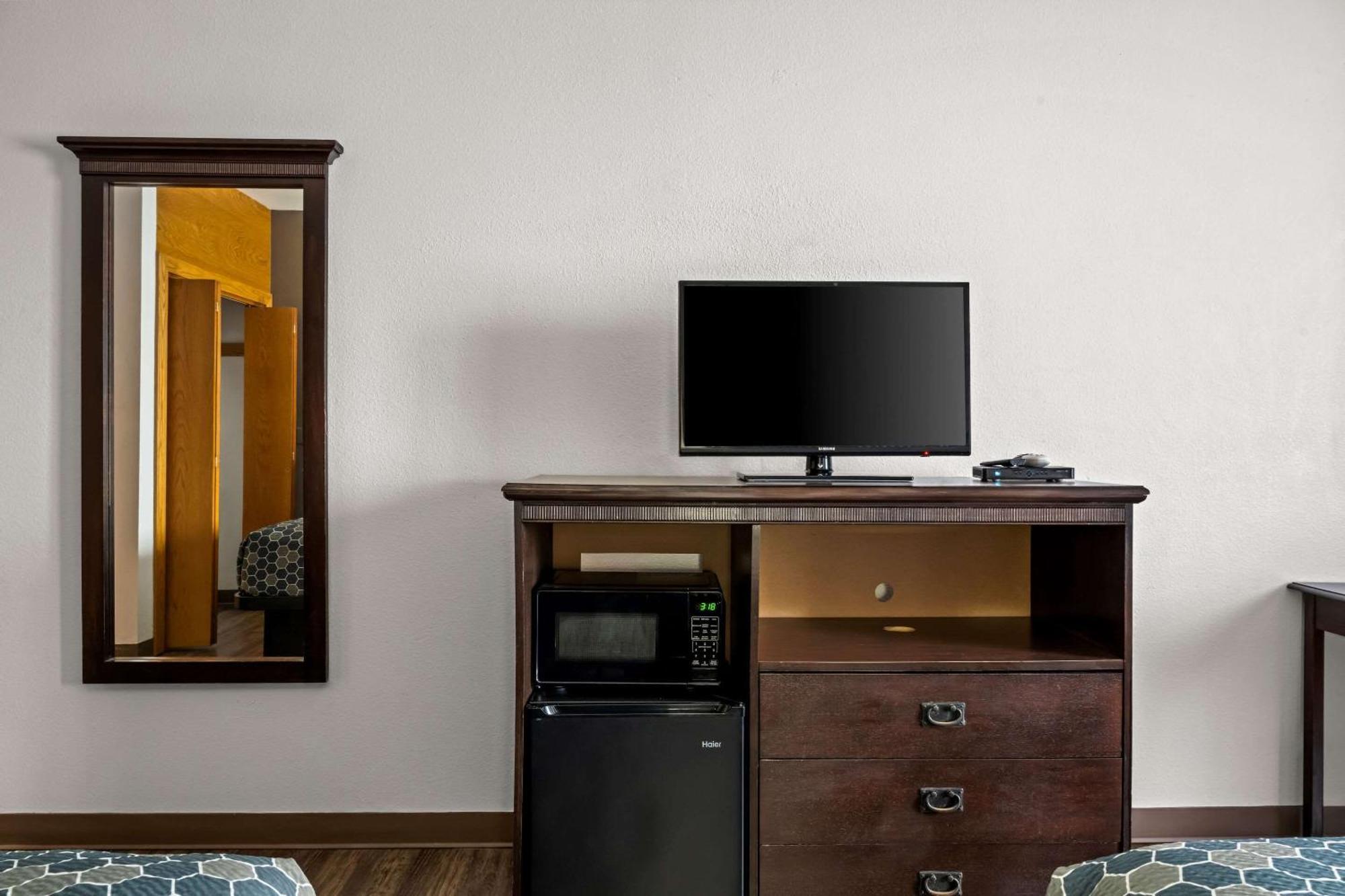 Rodeway Inn Billings Logan Intl Airport Near St Vincent Hospital Екстериор снимка