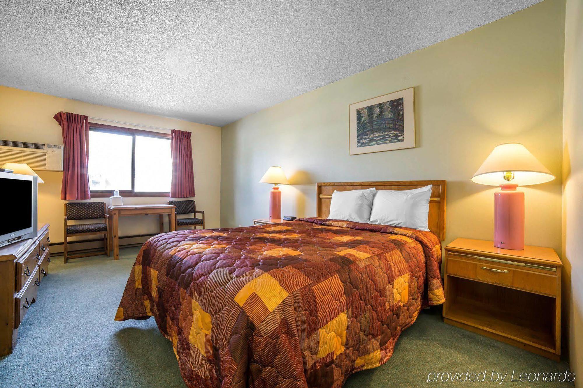 Rodeway Inn Billings Logan Intl Airport Near St Vincent Hospital Екстериор снимка